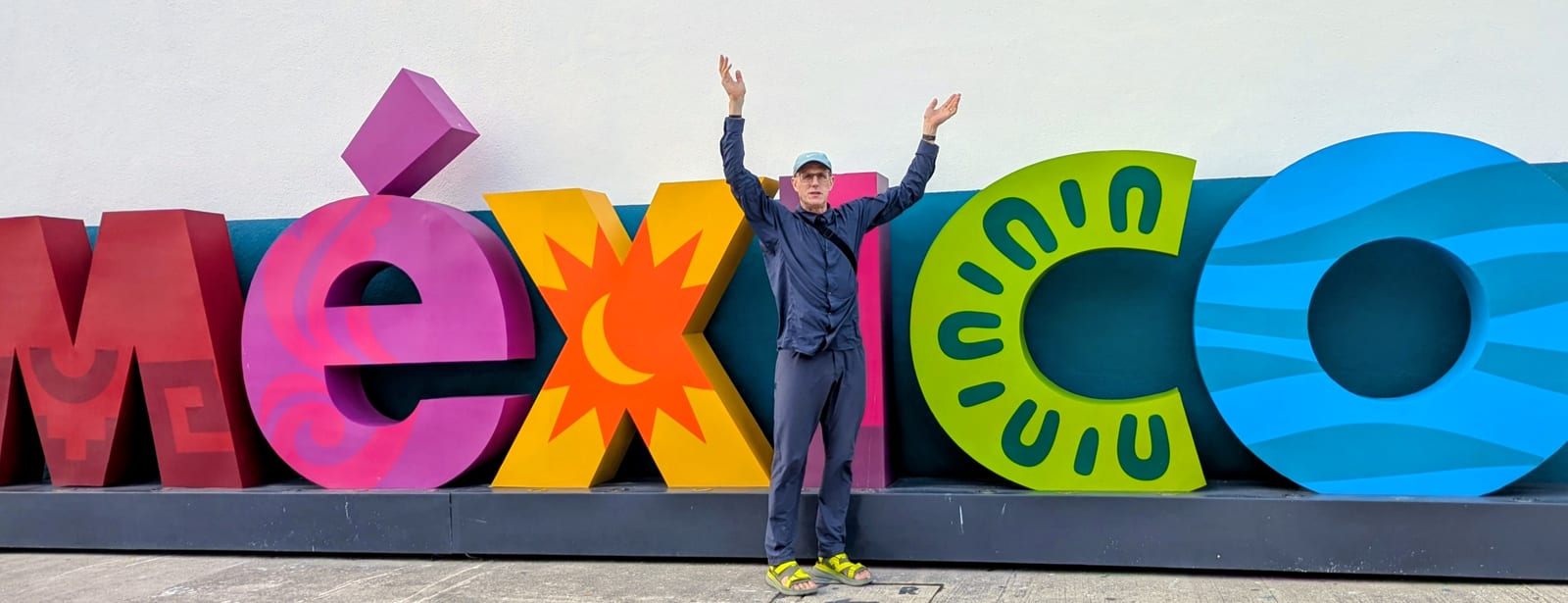 Mexico sign after arrival from Chetumal